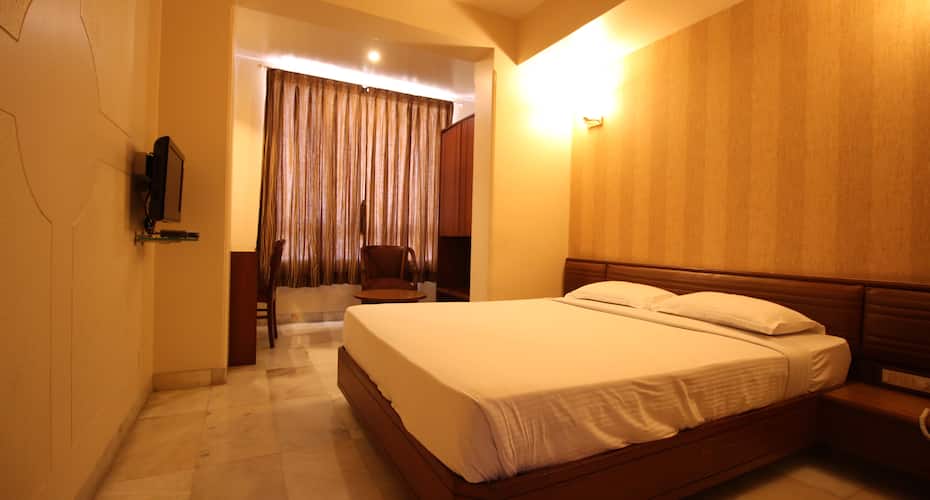 Hotel Ashray International, Mumbai 3
